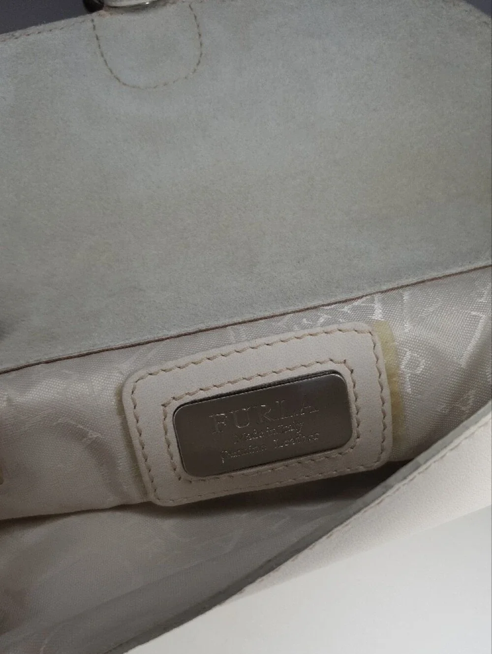 Furla Cream Leather Shoulder